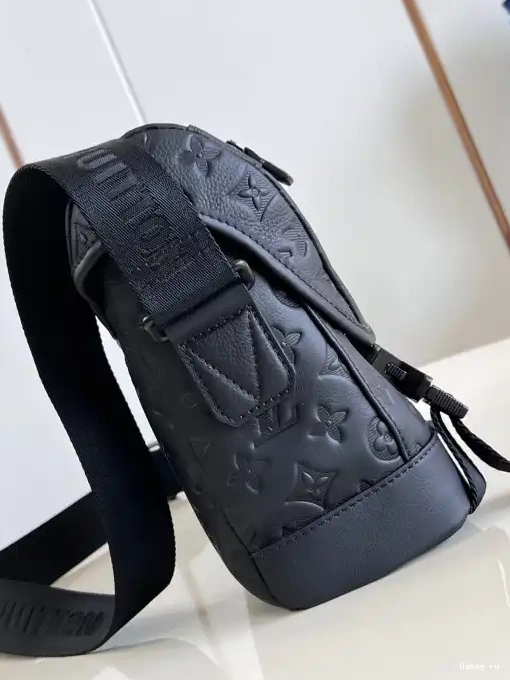 Messenger PM-33*22.5*11CM VUITTON Voyager LOUIS 0324